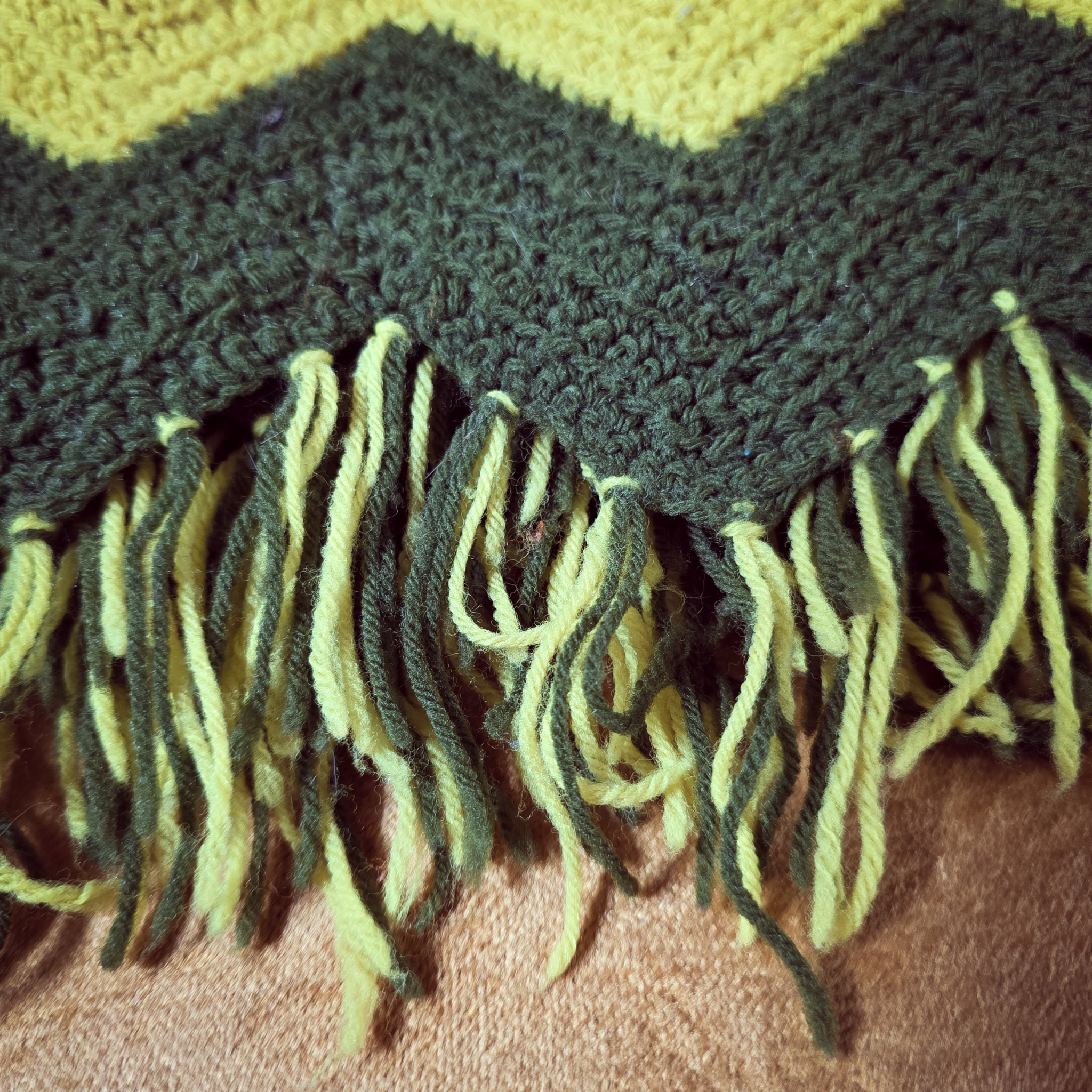 Zig-Zag Pattern Crochet Afghan