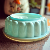 Tupperware Jel-Ring mold