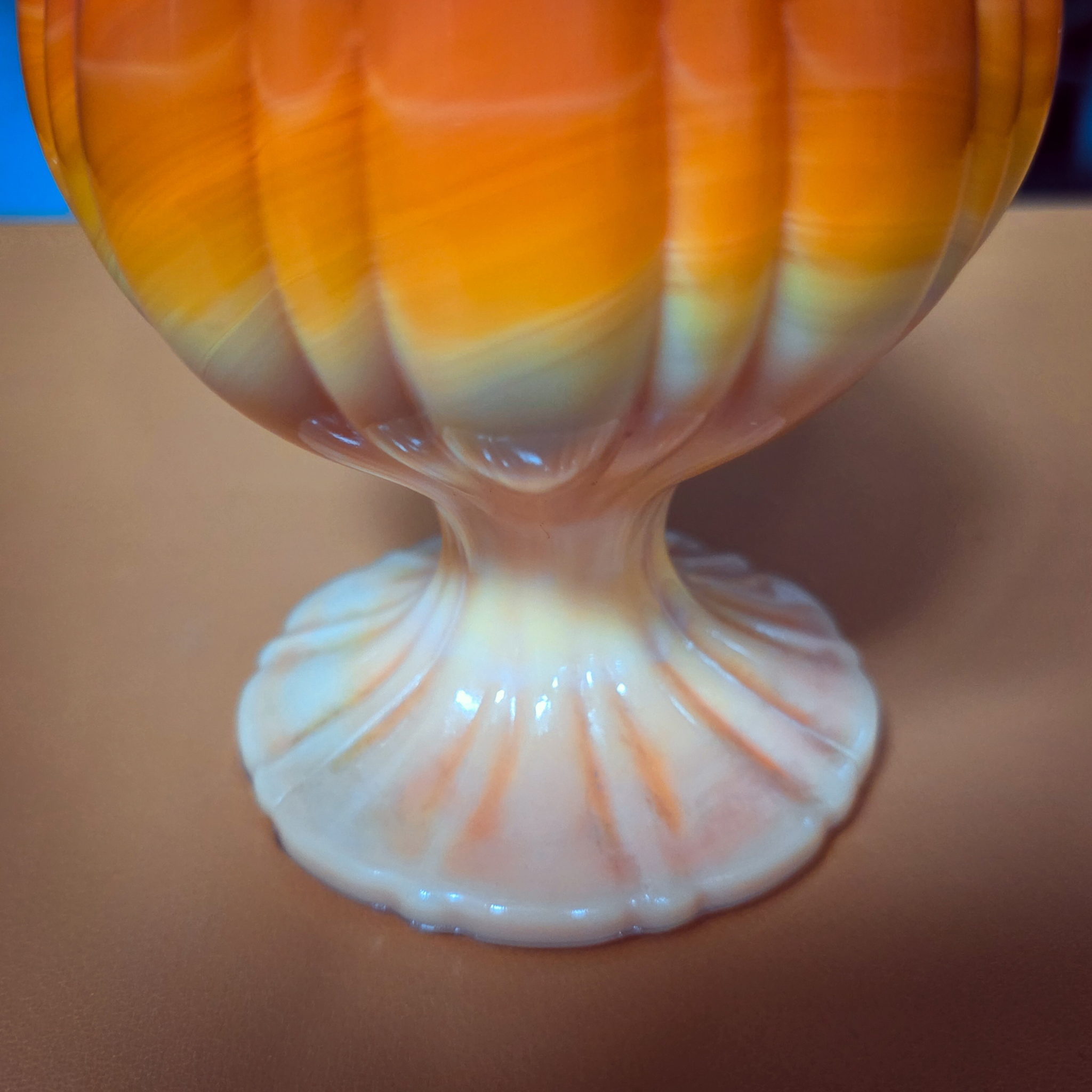 Ribbed Pedestal Swung Vase