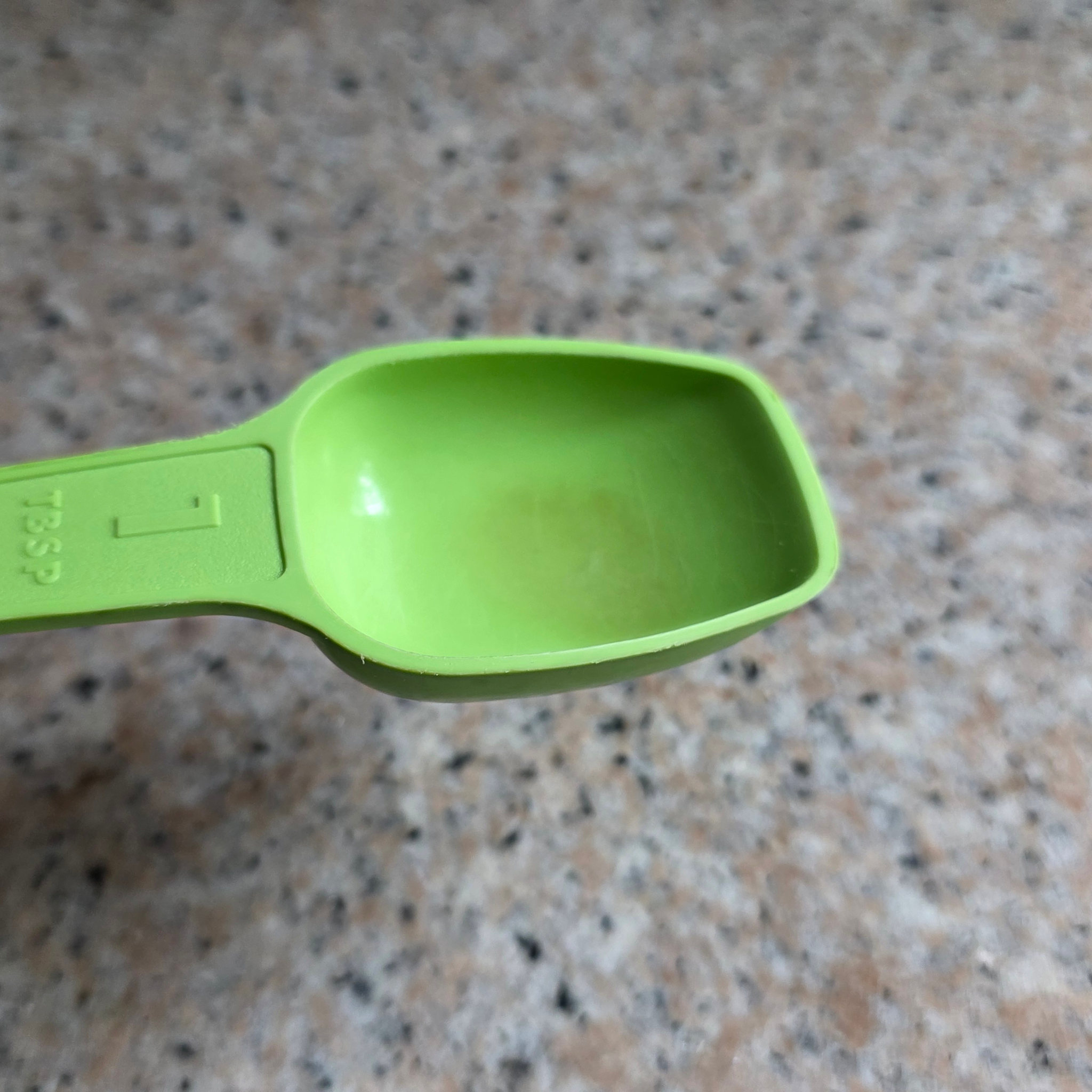 Tupperware Measuring Spoons and Cups